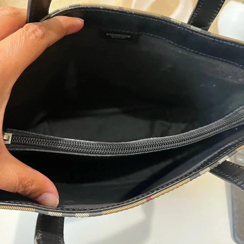 BURBERRY MINI TOTE - Picture 10 of 14